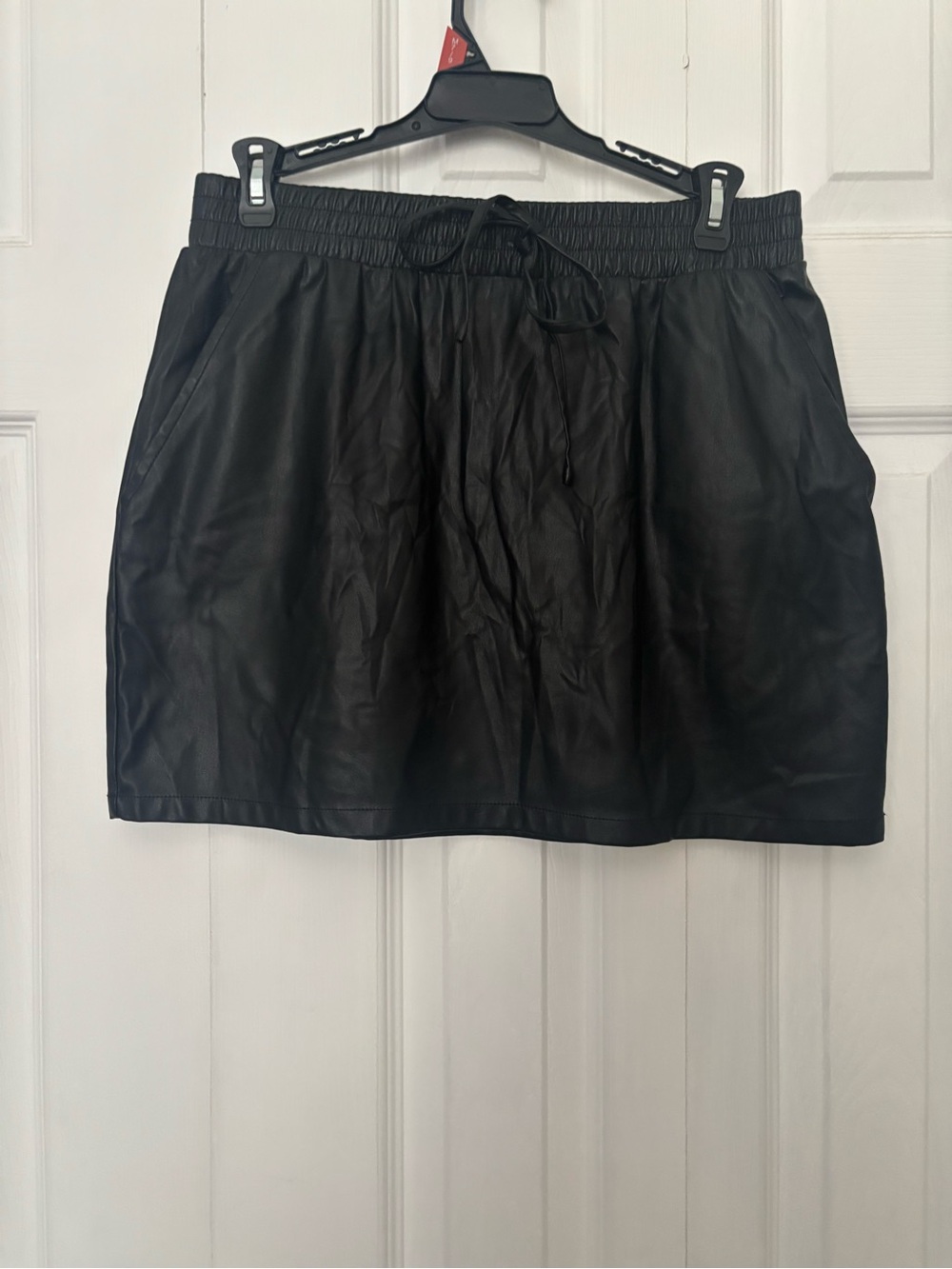 Shinestar Black Faux Leather Waistband Mini Skirt